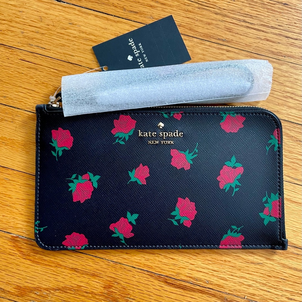 🌹 NWT Kate Spade Ditsy Rose Toss Medium Zip Wristlet